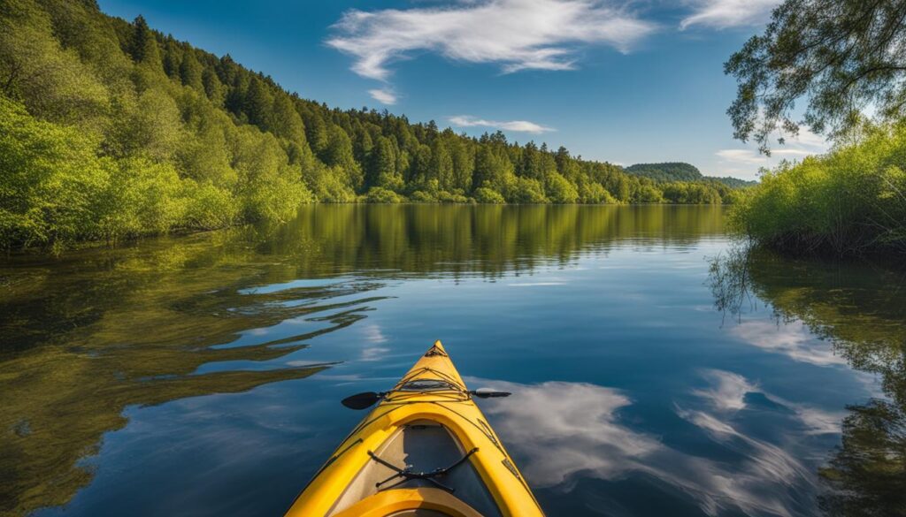 Benefits of self-guided kayak trips